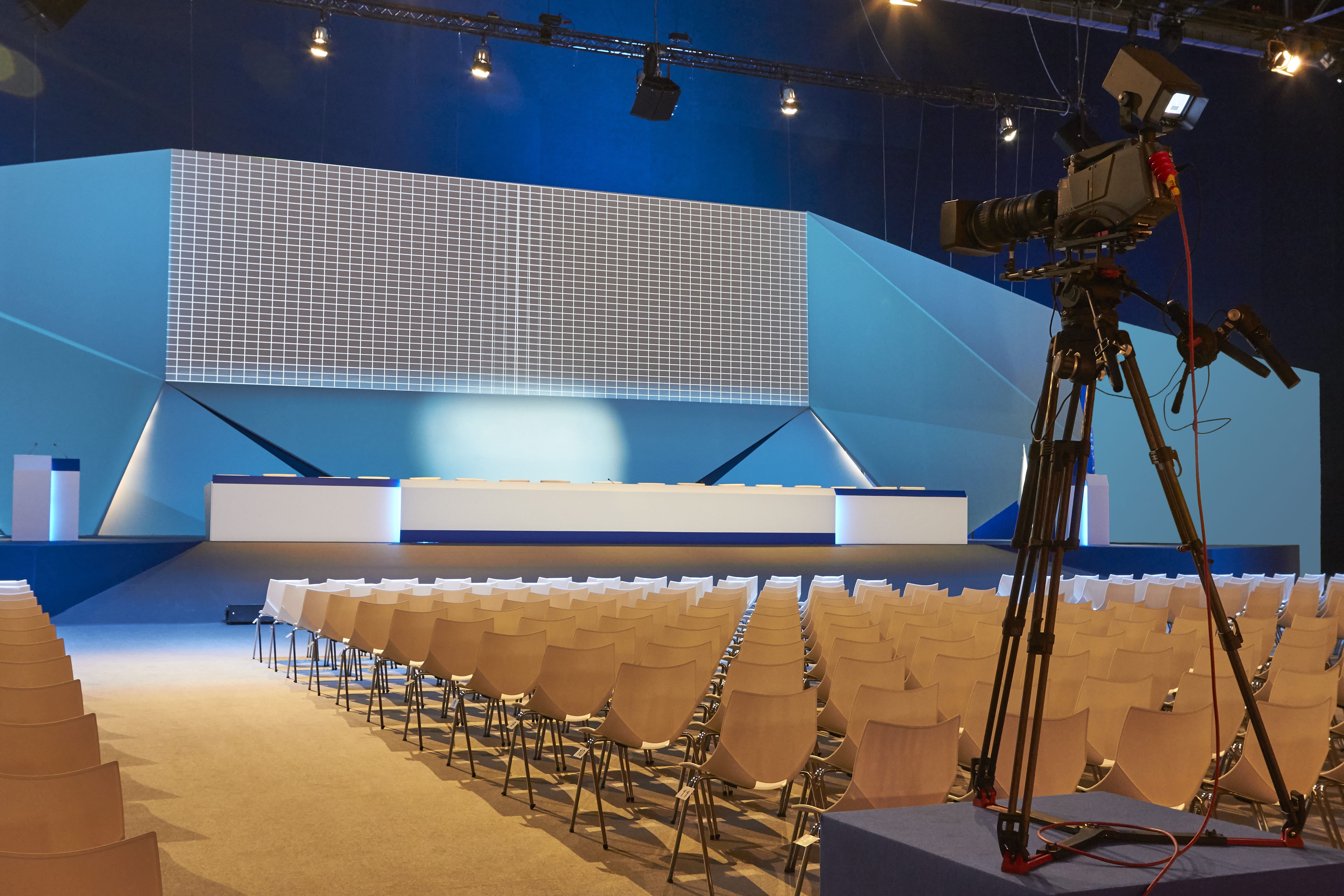 Media Coverage Sponsorship at the Forum